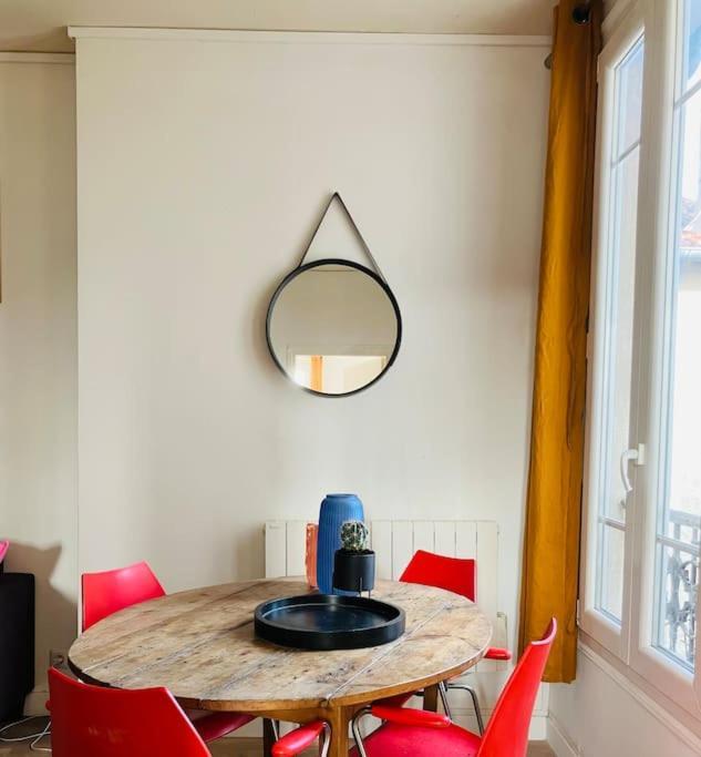 The Artist'S Apartment Near The Metro Saint-Denis  Exterior photo